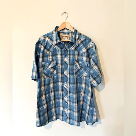 Wrangler Other - Wrangler | vintage men’s short sleeve western cowboy shirt w pearl snap buttons